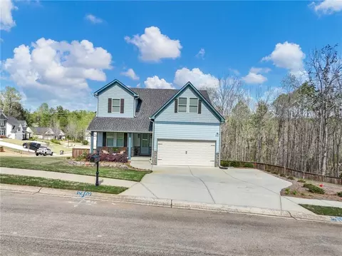 5651 Deep Creek Ct, Flowery Branch, GA 30542