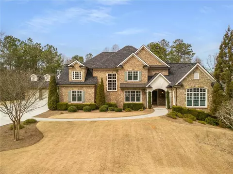 55 Providence Plantation Dr, Alpharetta, GA 30004