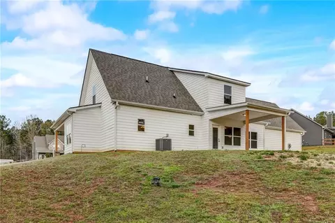 Exterior - 95 Wellsley Dr, Covington, GA 30014 photo 10 of 14