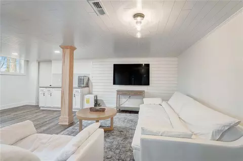 Living - 405 Avery Rd, Canton, GA 30115 photo 7 of 8