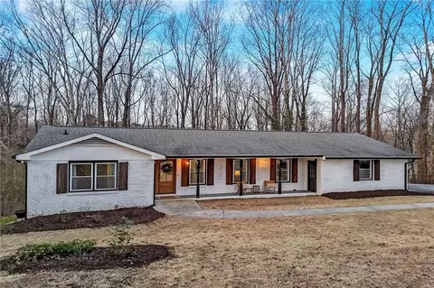 Exterior - 405 Avery Rd, Canton, GA 30115 photo 13 of 19