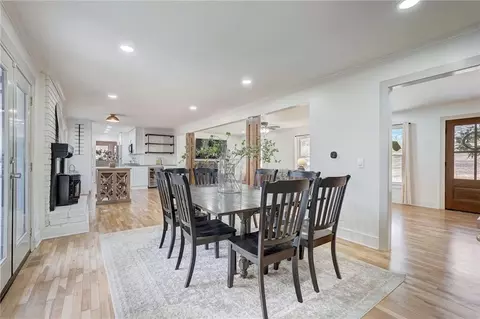 Dining - 405 Avery Rd, Canton, GA 30115 photo 3 of 3