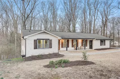 Exterior - 405 Avery Rd, Canton, GA 30115 photo 5 of 19