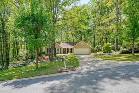 1298 Morgan Rd, Canton, GA 30115