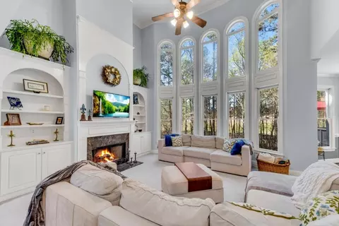 Living - 4050 Lantern Hill Dr, Dacula, GA 30019 photo 4 of 8