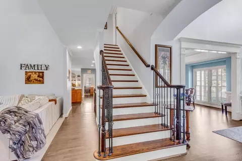 Entry Way - 4050 Lantern Hill Dr, Dacula, GA 30019 photo 3 of 5