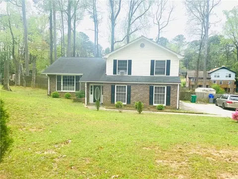 4729 Fellsridge Dr, Stone Mountain, GA 30083