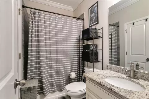 Bath - 3384 Grey St, Duluth, GA 30096 photo 5 of 6