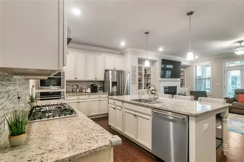 Kitchen - 3384 Grey St, Duluth, GA 30096 photo 3 of 3