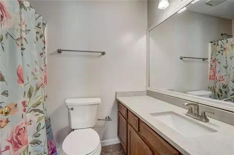 Bath - 3696 E Bay St, Duluth, GA 30096 photo 1 of 5