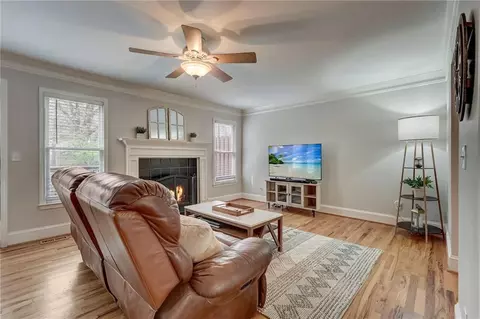 Living - 3696 E Bay St, Duluth, GA 30096 photo 4 of 5