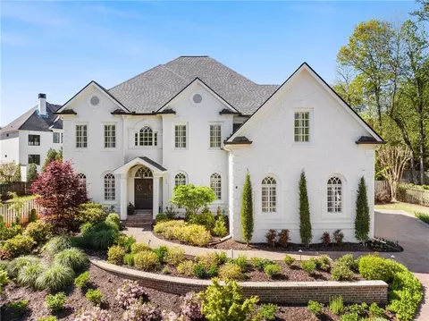 1088 Hunters Brook Ct NE, Atlanta, GA 30319