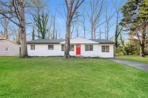 10543 Thrasher Rd, Jonesboro, GA 30238