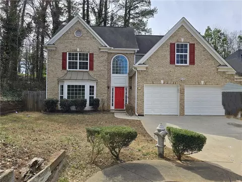 742 Minor Oaks Run NW, Lilburn, GA 30047