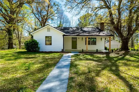 2065 Old Dallas Rd SW, Marietta, GA 30064