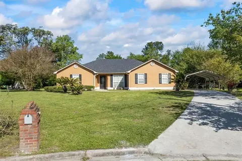10 Fernwood Cir, Valdosta, GA 31601