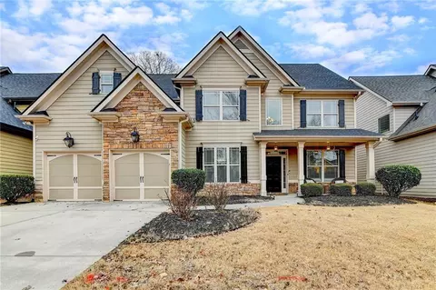 3223 Little Bear Ln, Buford, GA 30519