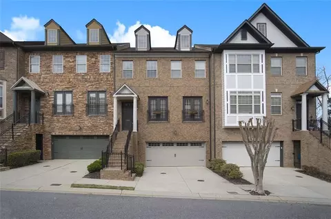 9004 Woodland Trl, Alpharetta, GA 30009