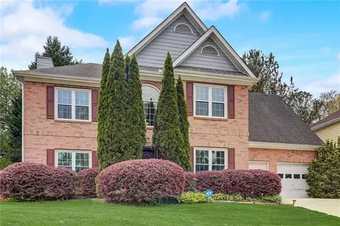 925 Peel Castle Ln, Austell, GA 30106