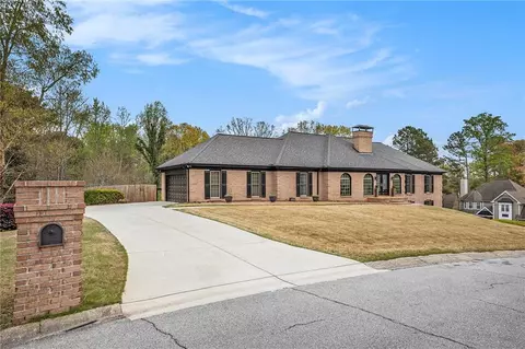 3521 Hanover Dr, Buford, GA 30519