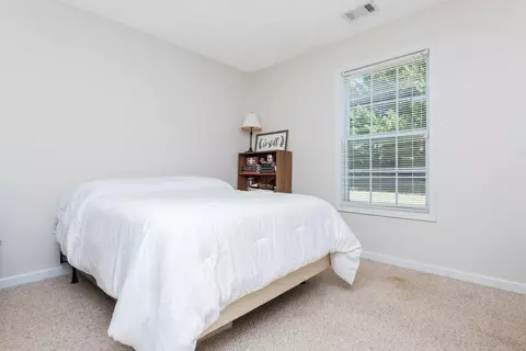 Bedroom - 239 Sunlight Cv, Temple, GA 30179 photo 6 of 8