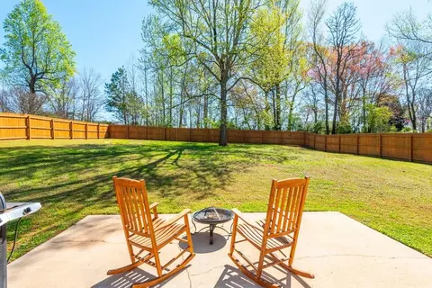 Exterior - 239 Sunlight Cv, Temple, GA 30179 photo 7 of 12