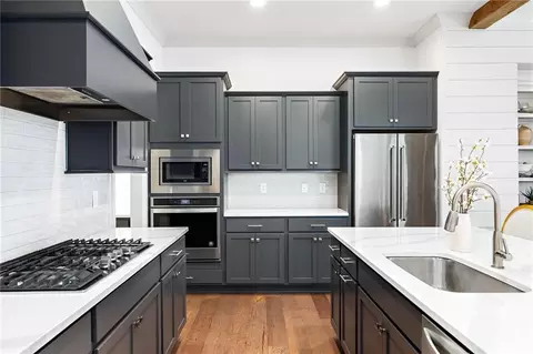 Kitchen - 1904 Skyfall Cir NE, Brookhaven, GA 30319 photo 4 of 5
