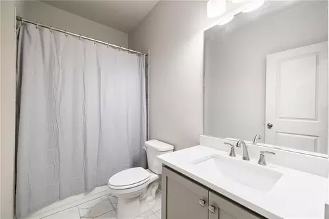 Bath - 1904 Skyfall Cir NE, Brookhaven, GA 30319 photo 5 of 5