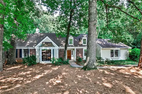 3525 Nancy Creek Rd NW, Atlanta, GA 30327