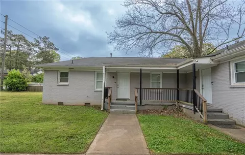 2933 SE Glenwood Ave, Atlanta, GA 30317