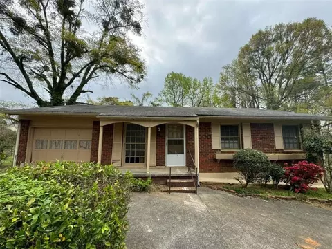 1615 South Dr, Gainesville, GA 30507