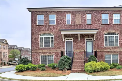 1055 Township Sq, Alpharetta, GA 30022
