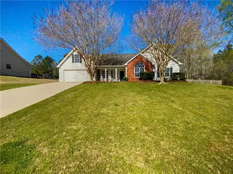 105 Dartmouth Ct, Covington, GA 30016