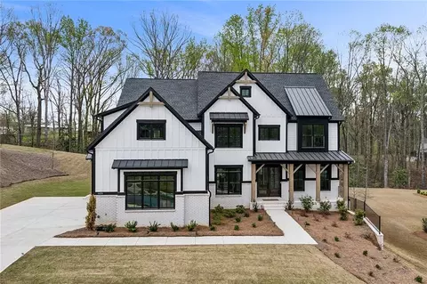 14215 Reserve Manor Ln, Roswell, GA 30075