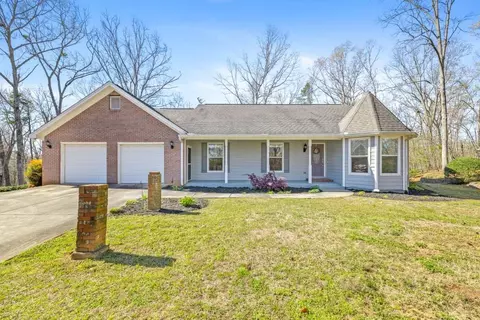 5512 Holly Hill Dr, Gainesville, GA 30506