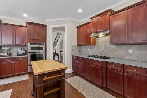 Kitchen - 4055 Greenside Ct, Dacula, GA 30019 photo 4 of 7