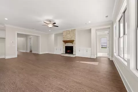 Living - 113 Summit View Ct, Canton, GA 30114 photo 4 of 4