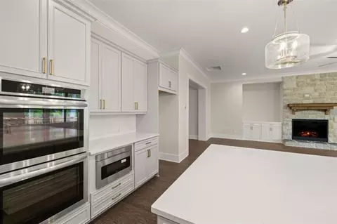 Kitchen - 113 Summit View Ct, Canton, GA 30114 photo 8 of 10