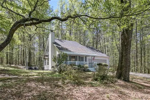 3895 Purdy Dr, Lithia Springs, GA 30122