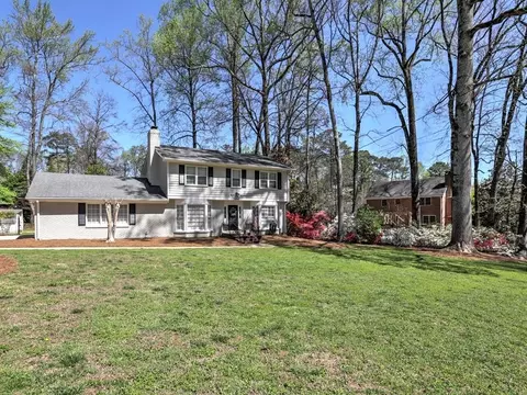 Exterior - 1890 Gainsborough Dr, Chamblee, GA 30341 photo 11 of 17