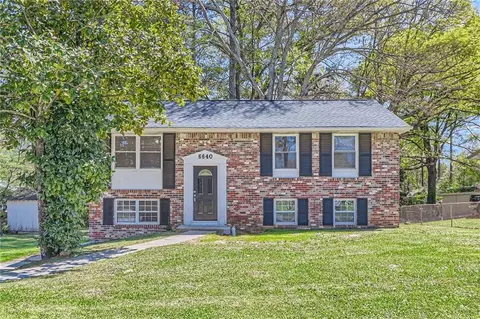 6640 Wealthy Ct, Riverdale, GA 30274