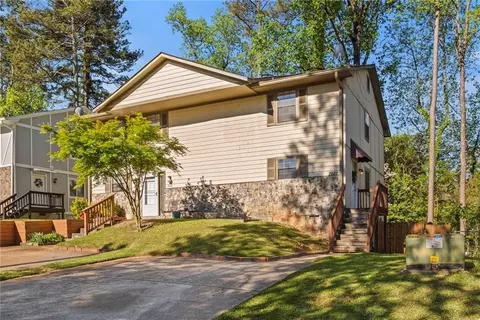 2622 Park Rd SE, Smyrna, GA 30080