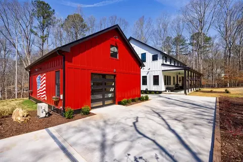 Exterior - 14389 Cogburn Rd, Milton, GA 30004 photo 10 of 23