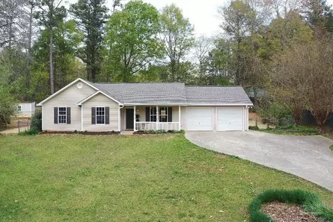325 Lacy Ct, Villa Rica, GA 30180