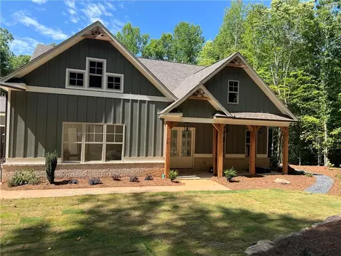 5517 Castaway Pl, Gainesville, GA 30506