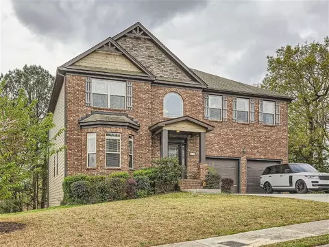 4233 Caveat Ct, Fairburn, GA 30213