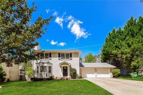 2748 Mountbery Dr, Snellville, GA 30039