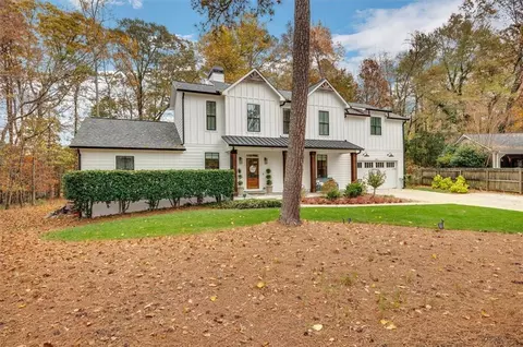 183 Sedalia Ct, Alpharetta, GA 30009