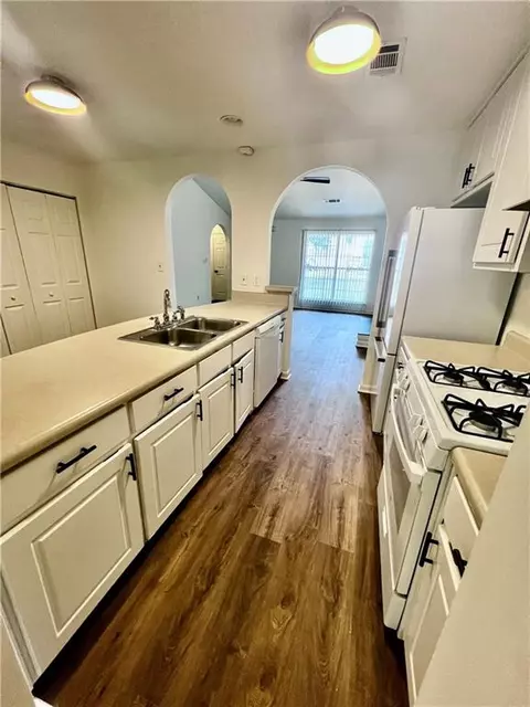 Kitchen - 6764 Biscayne Blvd, Rex, GA 30273 photo 8 of 8