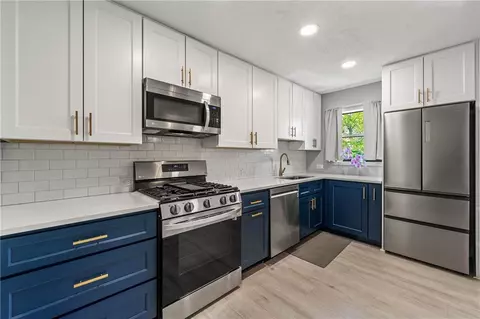 108 Cedar Ct SE, Marietta, GA 30067